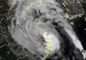 農(nóng)業(yè)氣象站：臺風(fēng)過后仍有風(fēng)雨影響無障礙，注意安全防護(hù)